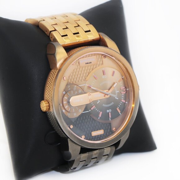 Diesel Black Rose Gold Gradient 2 Time Zone  DZ7329 Watch - Picture 1 of 5